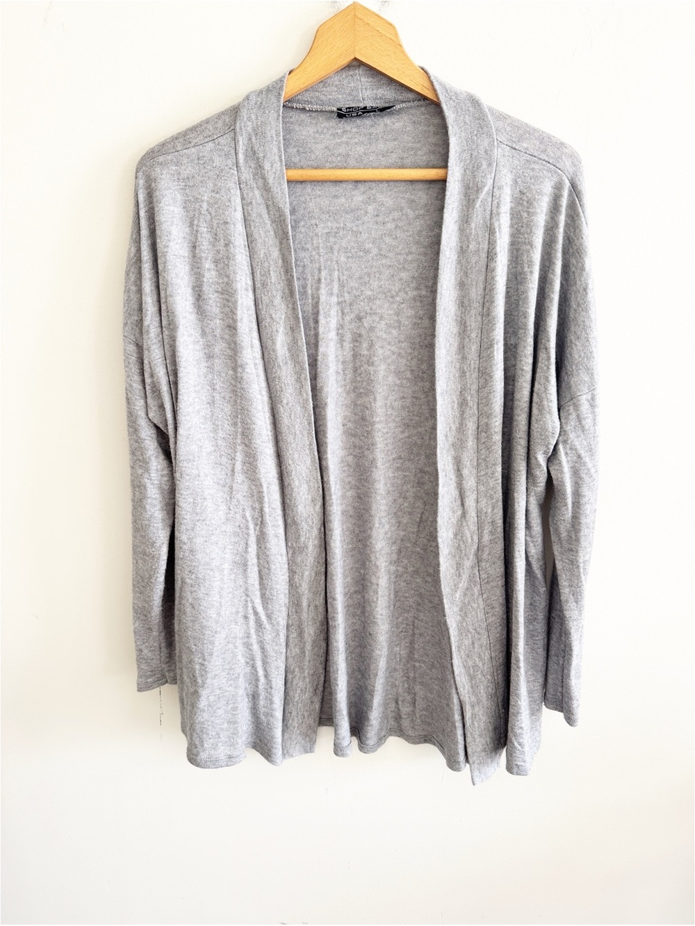 Boutique light gray knit long sleeve up cardigan sweater size large